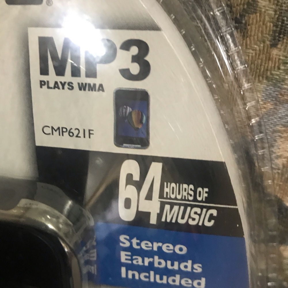 MP3 player - Picture 2 of 6